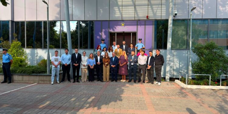 PDK vazhdon protestën para Qeverisë, kërkon rikthimin e rendit kushtetues
