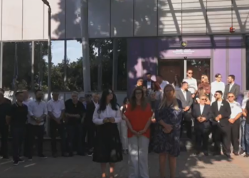 PDK dhe AAK vazhdojnë aksionin për konstituimin e Kuvendit, Musliu: Do të qëndrojmë këtu deri në fund