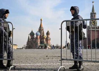 Rusia anulon festivalin e madh ushtarak në Sheshin e Kuq pas sulmeve me dronë