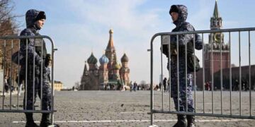 Rusia anulon festivalin e madh ushtarak në Sheshin e Kuq pas sulmeve me dronë