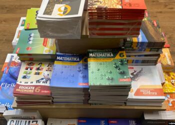 MASh u bën thirrje prindërve: Mos blini ende tekstet shkollore