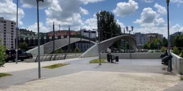 KFOR-i: Nuk vendosim për hapjen e urës mbi Ibër, përgjegjësia u takon Kosovës dhe BE-së