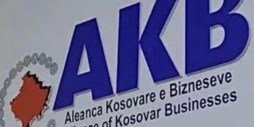 AKB alarmon: Mungesa e dialogut politik po thellon krizën dhe po frenon investimet.