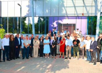 “Nuk kemi gjak për të shkelur”: PDK dhe Aleanca i bëjnë thirrje Kurtit të zhbllokojë institucionet