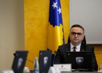“Bllokimi i Kuvendit është cenim i sovranitetit”, Tahiri paralajmëron: S’do të lejojmë dhunimin e të drejtave të qytetarëve.