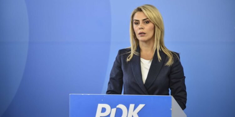 Deliu paralajmëron protestë masive: “Nuk ndalemi derisa të kthehet ligjshmëria”