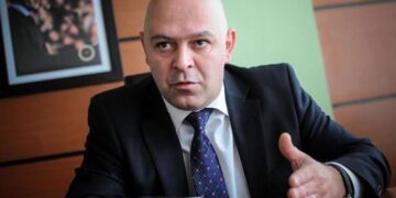 Gjini: Grupi i AAK-së do të jetë zë i arsyes në Kuvend