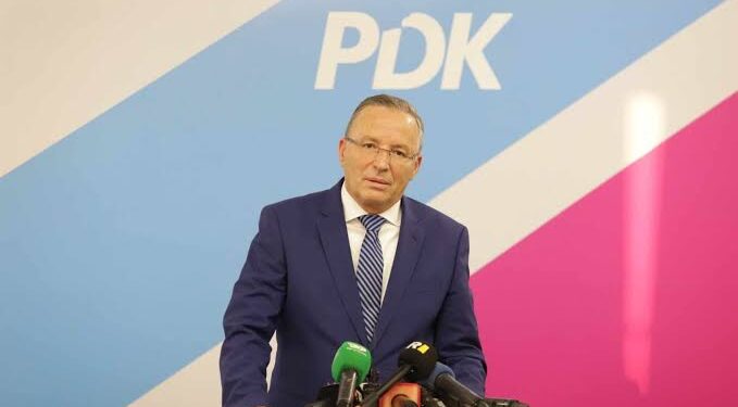 Hamza pas ndërprerjes së seancës: Sjellje e papërgjegjshme, nuk do të ketë më takime me VV-në.
