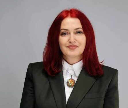 Hoxha pas refuzimit të ftesës së Kurtit: PDK mbetet në opozitë, munguan diskutimet serioze.