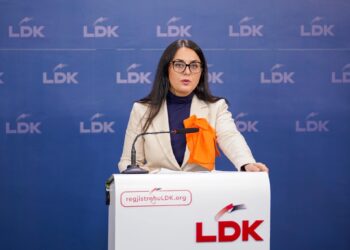“Nuk duam përçarje dhe konflikt”, Lushaku tregon qëndrimin e LDK-së për situatën në Kuvend.