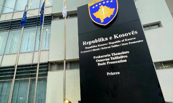 Detaje tronditëse për vrasjen e 80-vjeçares: Prokuroria dyshon se burri e vrau pas mesnate