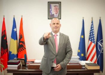 Lladrovci takon nënkolonelin Klinar, vlerëson bashkëpunimin me KFOR-in.
