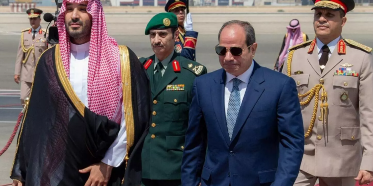 Egjipti dhe Arabia Saudite thellojnë bashkëpunimin për sigurinë e Detit të Kuq