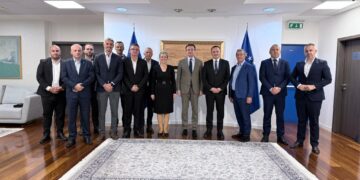 Kurti takon përfaqësuesit e shqiptarëve të Luginës: “Bashkëpunimi është i domosdoshëm”
