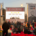 Qytetarët vazhdojnë të qëndrojnë në shesh, presin vendimin nga Haga