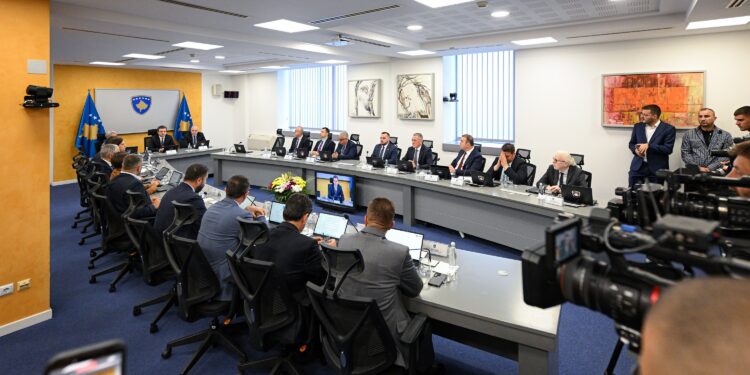 Kurti: Kemi gjashtë ditë për zgjedhjen e presidentit, zgjedhjet e reja mund të shmangen