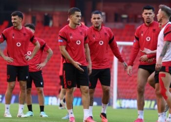 Shqipëria pret Bjellorusinë, Maran debuton në stol – Asllani rikthehet, ja formacioni i mundshëm