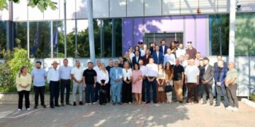 PDK dhe AAK i bëjnë thirrje partisë fituese: Kthehuni në Kuvend, ndaleni bllokadën institucionale