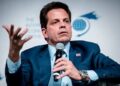 Rutte apo Carney? Scaramucci kritikon strategjinë e Evropës ndaj Trumpit