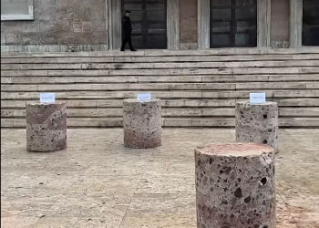 Rama kërkon sërish dialog me studentët, këtë herë vendos gurë betoni me mbishkrimin “Dialog”