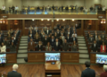 Vrasja e Arlinda Zekajt trondit Kuvendin: Deputetët kërkojnë përgjegjësi dhe llogaridhënie institucionale
