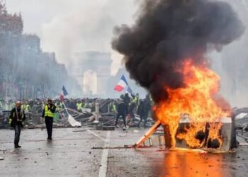Protesta në Itali dhe Francë: Arrestime masive dhe përplasje me policinë