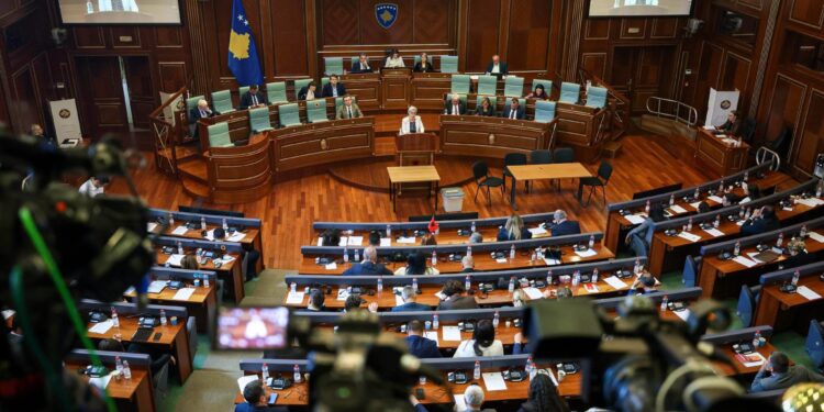 Gërvalla: Kuvendi miratoi në lexim të parë pakon e reformës në drejtësi