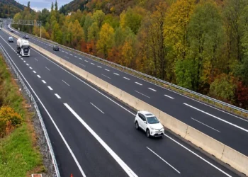 Sllovenia instalon kamera për matjen e shpejtësisë mesatare: Ja ku ndodhen dhe sa janë gjobat