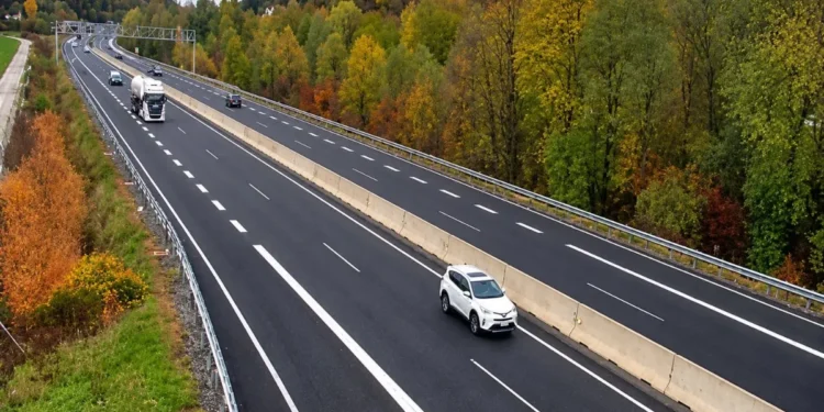 Sllovenia instalon kamera për matjen e shpejtësisë mesatare: Ja ku ndodhen dhe sa janë gjobat